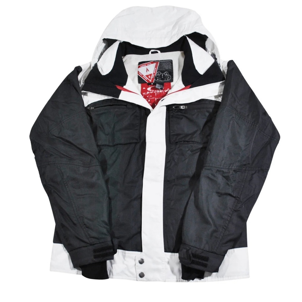 SOLD!! - Oakley Ski and Snowboard Jacket